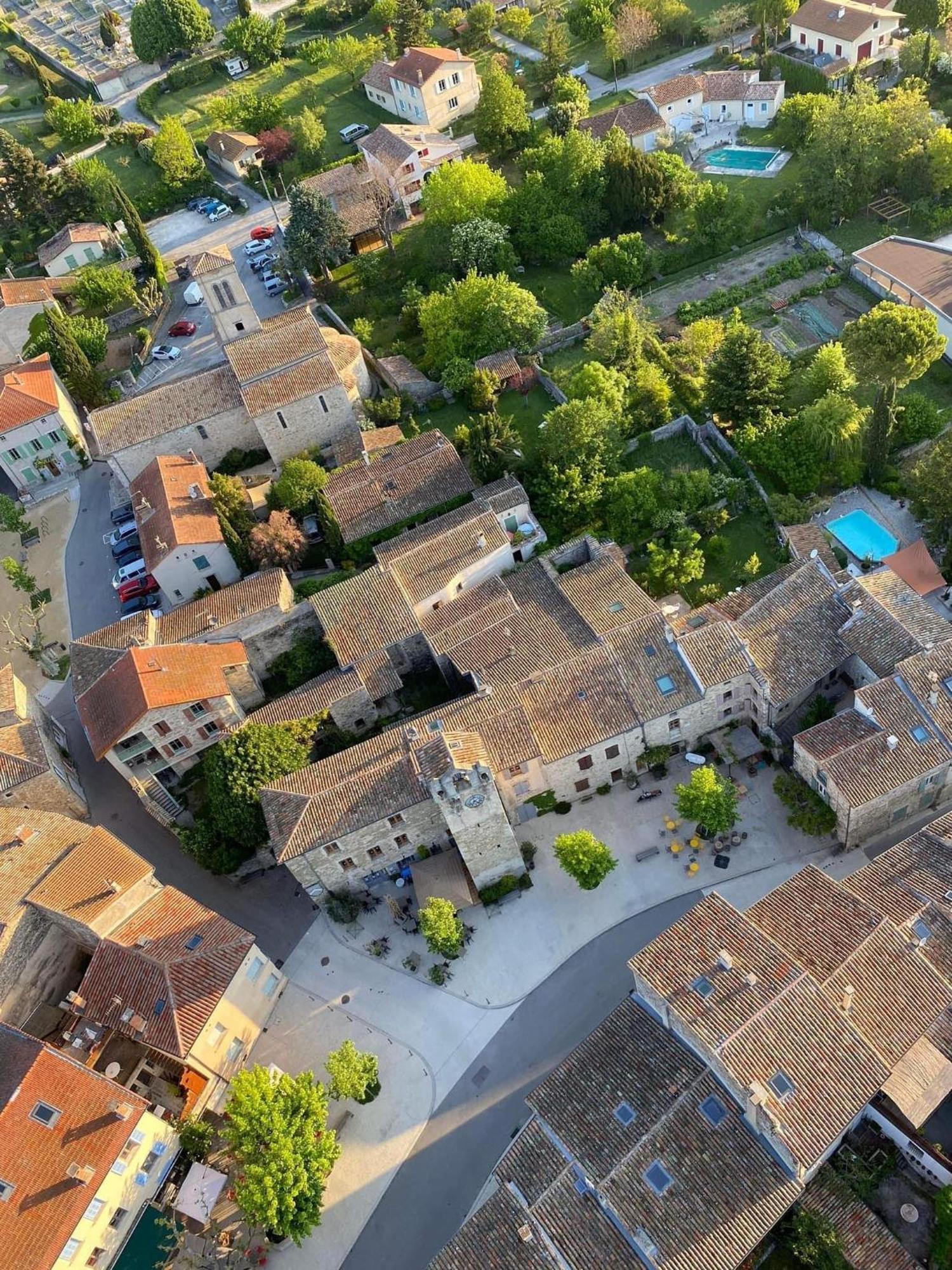 Les Appartements Du Saint Thiers: Provençal Charm in Drôme Saou Exterior photo