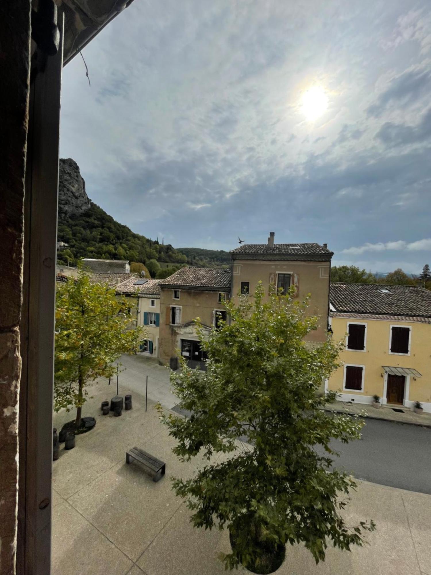 Les Appartements Du Saint Thiers: Provençal Charm in Drôme Saou Exterior photo
